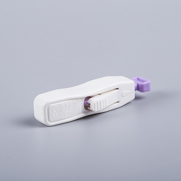o botão descartável do dispositivo 1.8mm da lanceta de sangue da segurança 21G ativou 1.8mm alaranjado